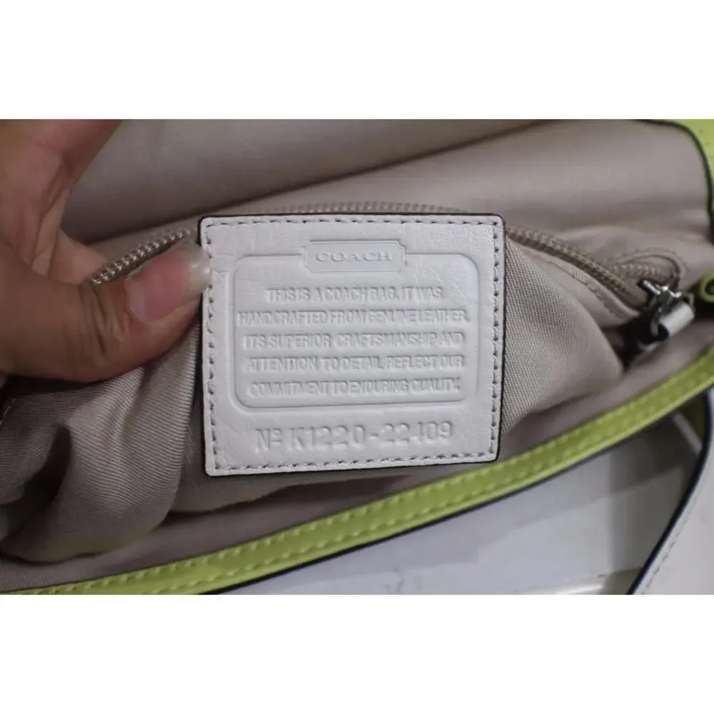 (z) Coach Legacy Archival Two Tone Leather Willis 22409 purse (pu110